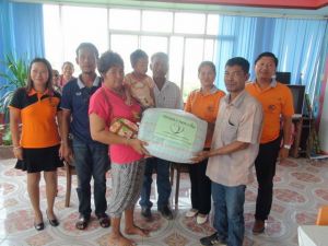 โครงการมอบผ้าห่มกันหนาว ศูนย์คุ้มครองคนไร้ที่พึ่งจังหวัดสุราษฎร์ธานี ร่วมกับ องค์การบริ