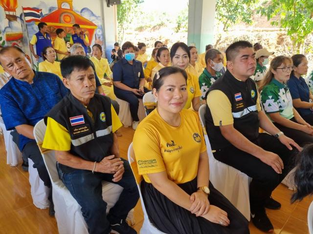 วมพิธีเปิดงานโครงการคลินิกเกษตรเคลื่อนที่ในพระราชานุเคราะห์ฯ